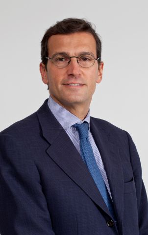 Dr. Bruto RANDONE, Chirurgien Viscéral Digestif et de l'Obésité, Paris, France